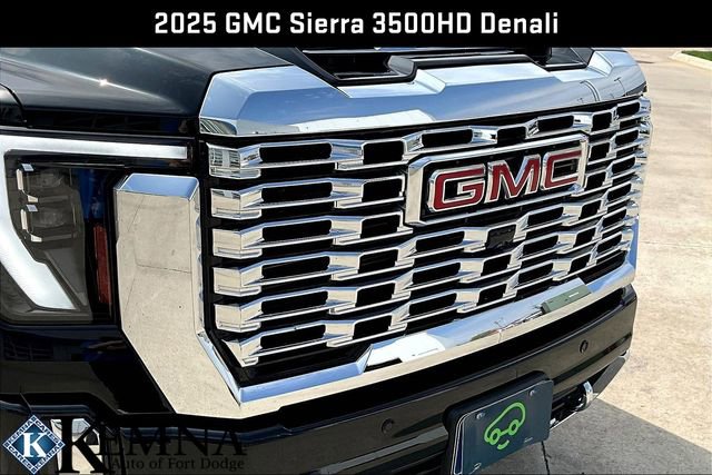 Used 2025 GMC Sierra 3500 Denali w/ Denali Reserve Package AWD/4WD image 41