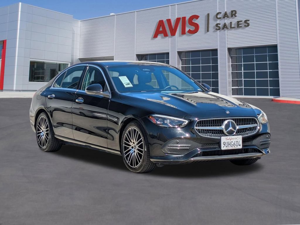 Used 2025 Mercedes-Benz C 300 Sedan image 3