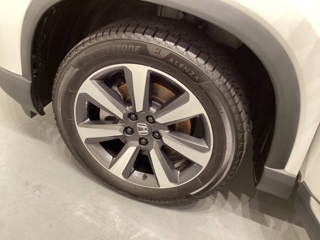 Certified 2023 Honda Pilot Touring image 34
