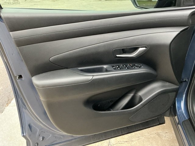 Used 2025 Hyundai Tucson SE FWD image 13