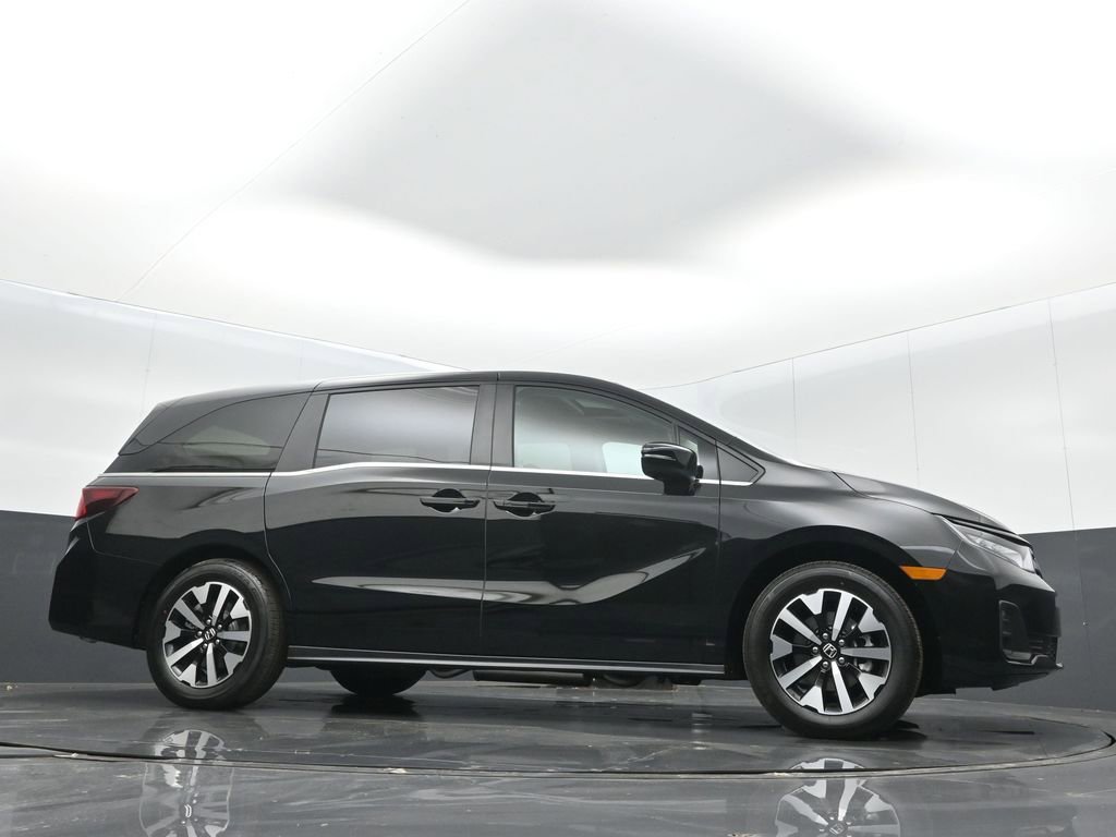 Certified 2026 Honda Odyssey EX-L image 29