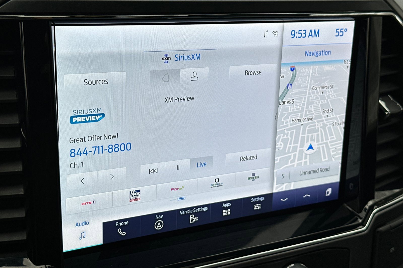 Used 2022 Ford F450 Limited w/ FX4 Off-Road Package image 17