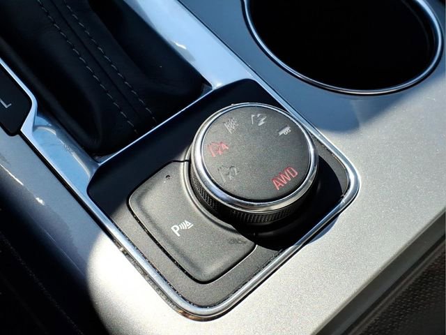 Used 2020 Chevrolet Blazer LT image 24