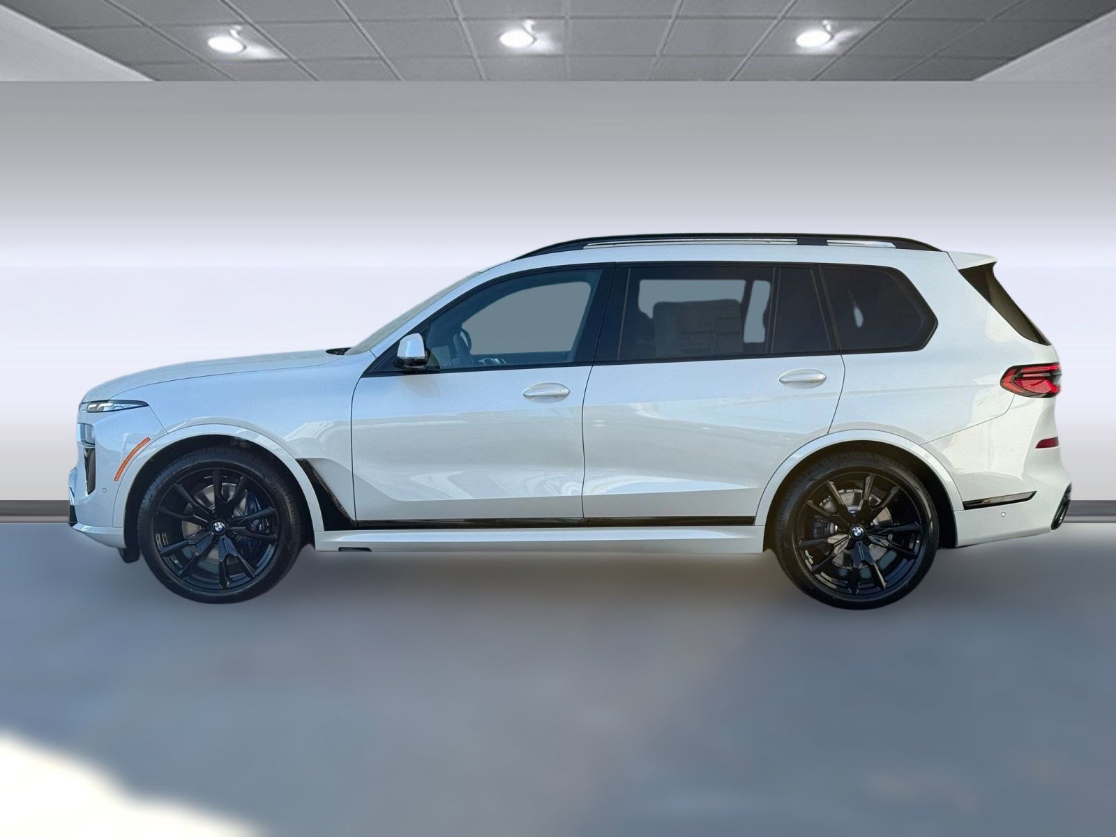 New 2026 BMW X7 xDrive40i w/ Executive Package image 2