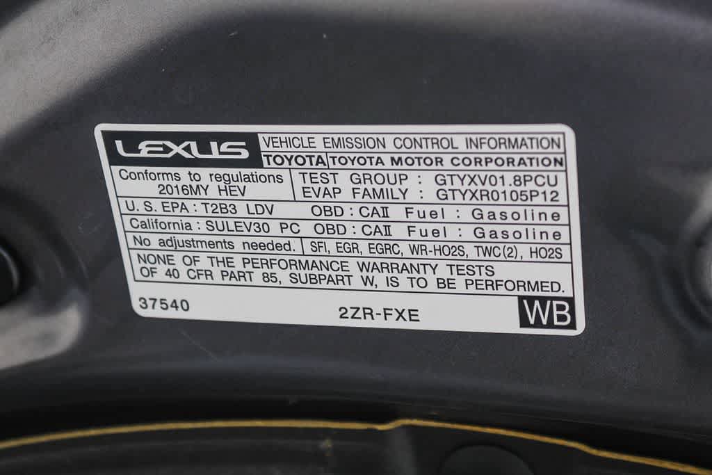 Used 2016 Lexus CT 200h w/ Seat Comfort Package FWD image 29