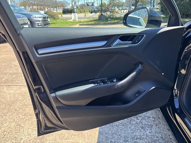 Used 2017 Audi A3 2.0T Premium w/ Convenience Package image 18