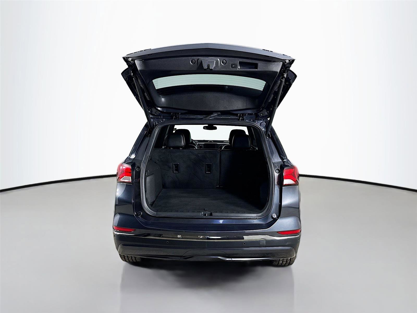 Used 2023 Chevrolet Equinox RS image 26