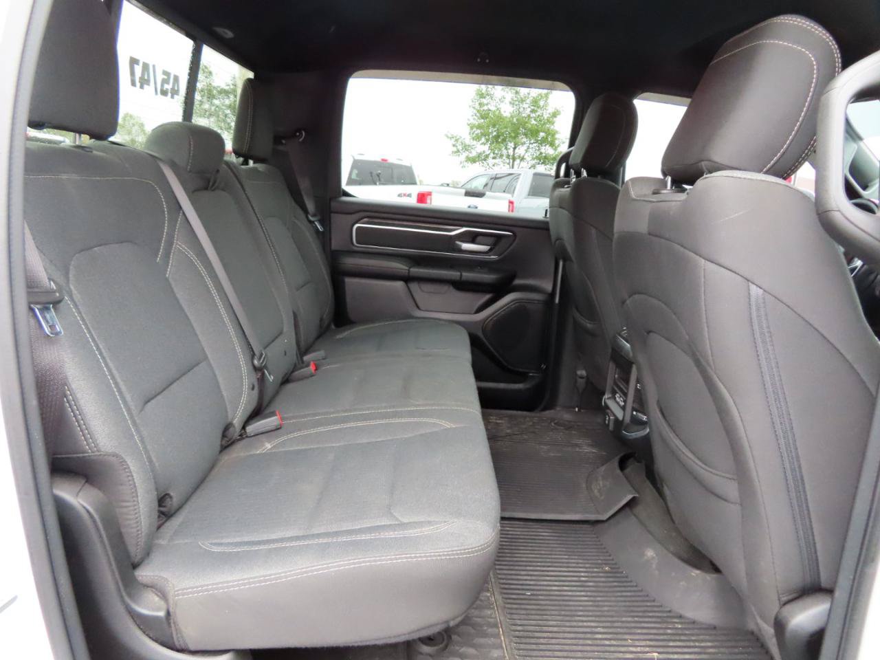 Used 2020 RAM 1500 Big Horn AWD/4WD image 30