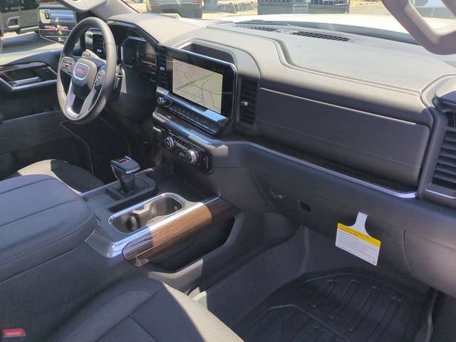 New 2026 GMC Sierra 1500 Elevation w/ LPO, Elevation Black Package AWD/4WD image 30