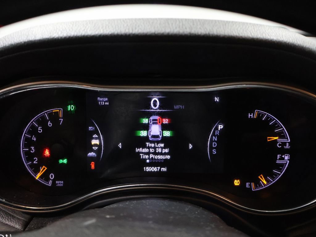 Used 2015 Jeep Grand Cherokee Overland w/ Advanced Technology Group image 47