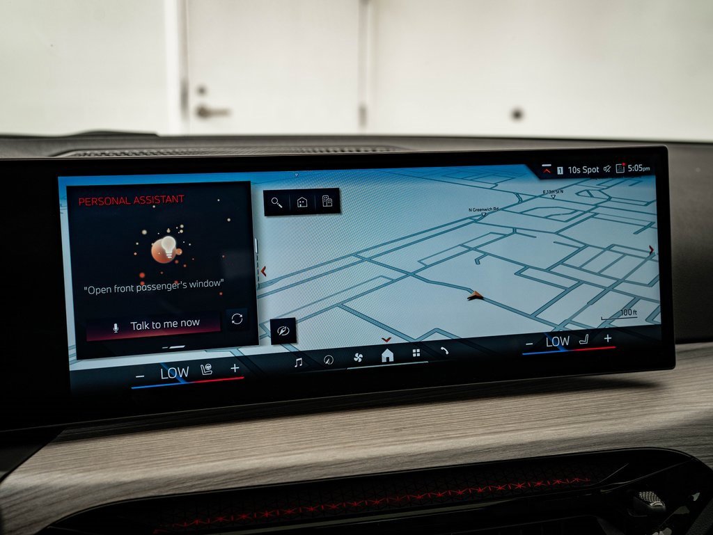 Used 2025 BMW 330i xDrive Sedan image 30