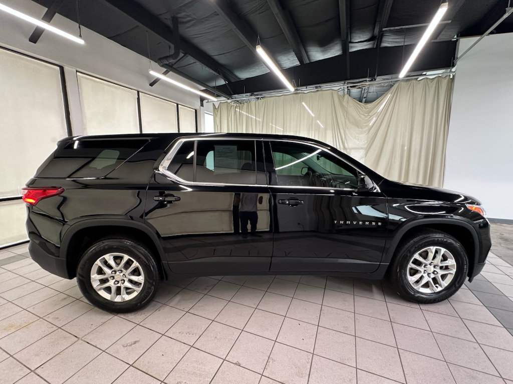 Certified 2020 Chevrolet Traverse LS w/ LPO, Floor Liner Package FWD image 6