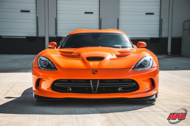 Used 2014 SRT Viper SRT-10 RWD image 16