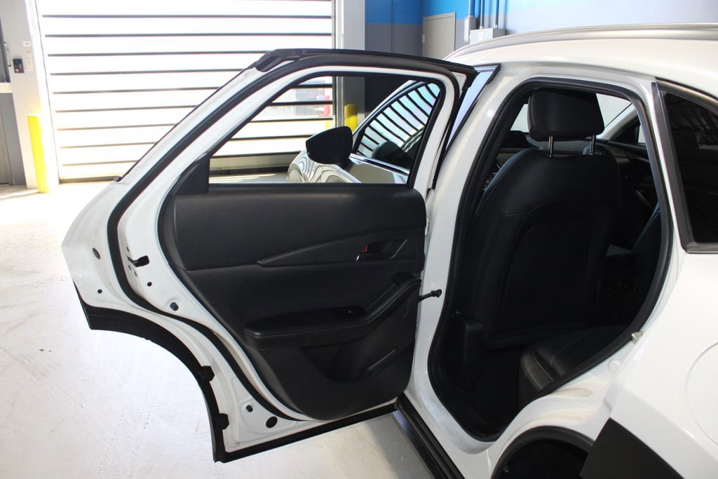 Used 2023 MAZDA CX-30 AWD 2.5 S w/ Preferred Package image 17