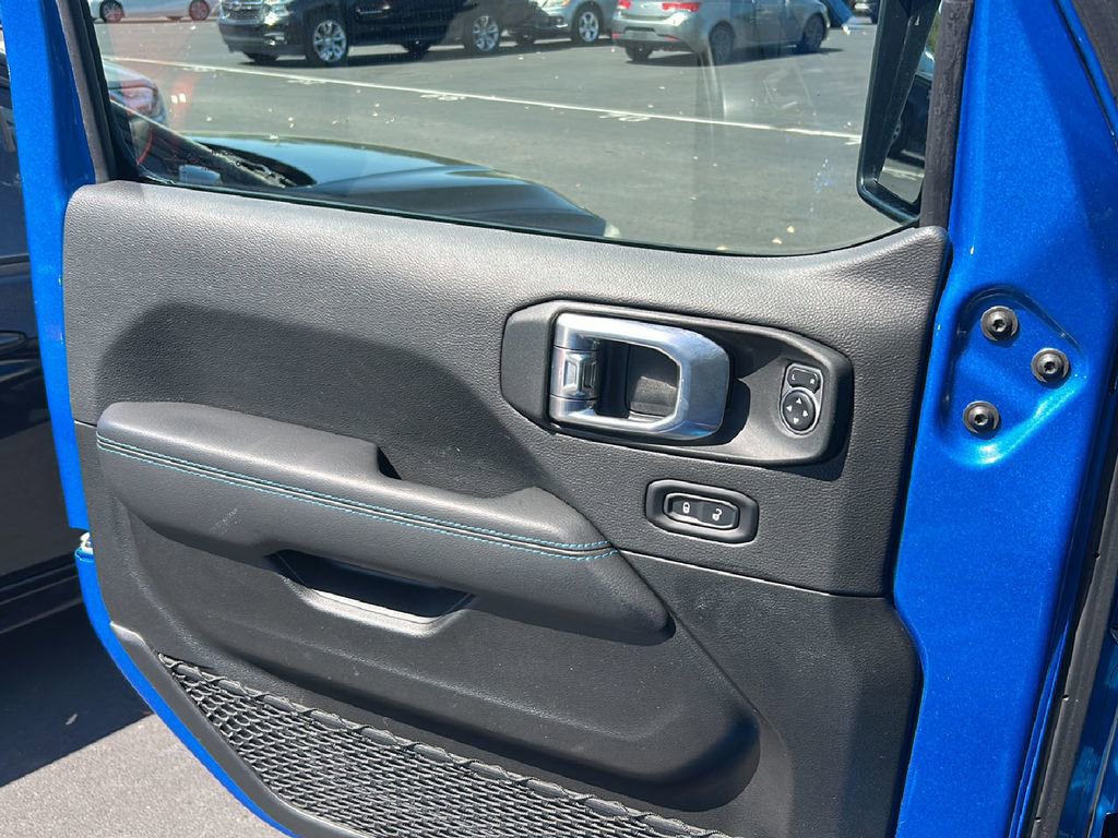 Used 2022 Jeep Wrangler Unlimited Rubicon 4xe w/ Safety Group image 20