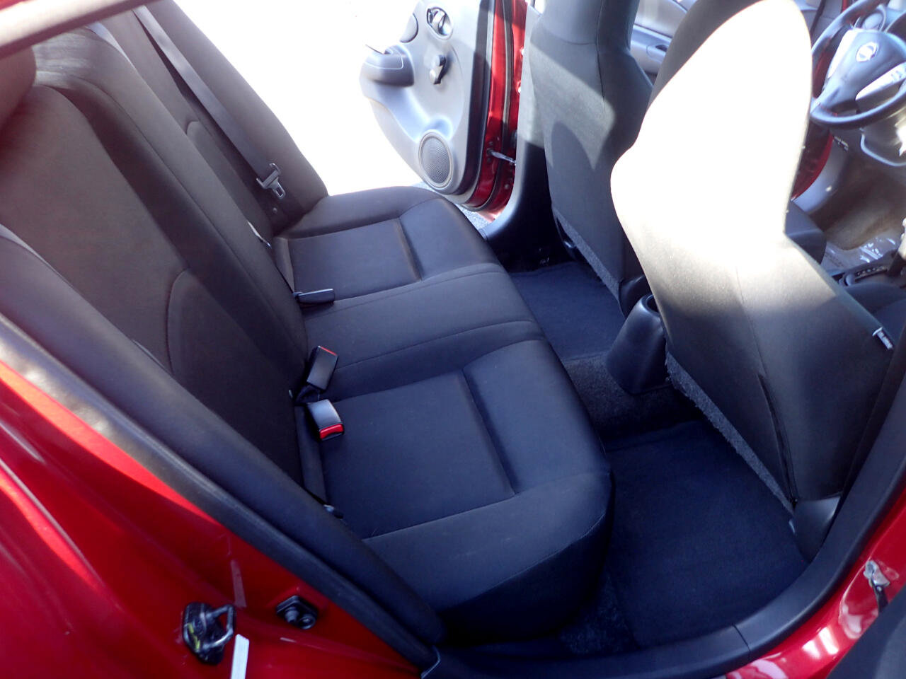 Used 2016 Nissan Versa S Plus image 11