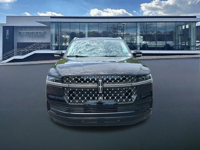 New 2026 Lincoln Navigator Black Label AWD/4WD image 2