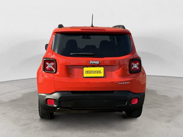 Used 2016 Jeep Renegade Sport w/ Power & Air Group FWD image 4