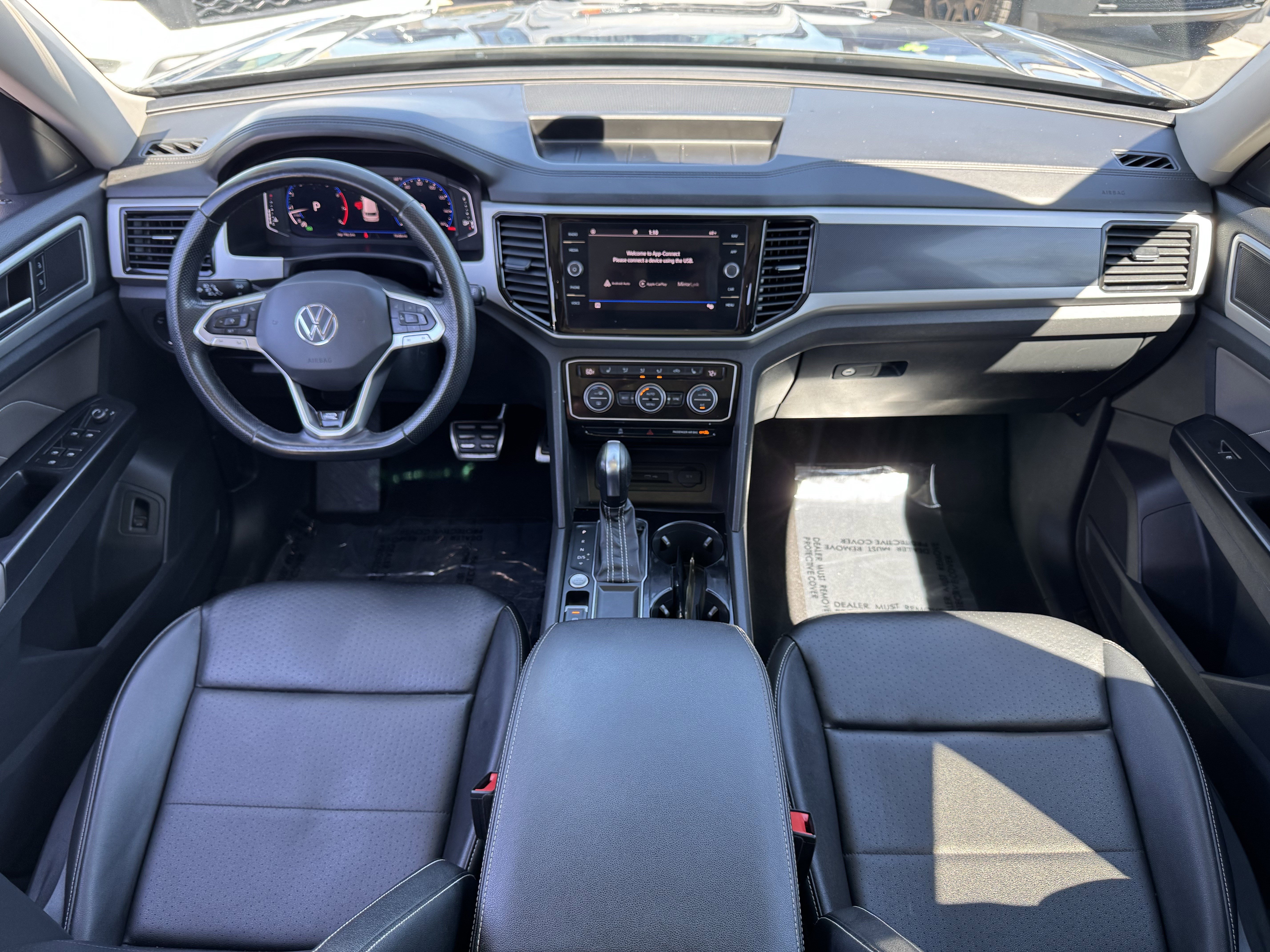 Used 2021 Volkswagen Atlas SEL R-Line image 34