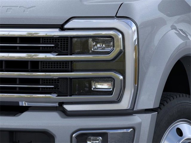 New 2026 Ford F450 Platinum image 18