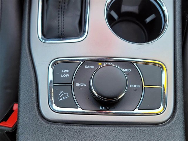 Used 2021 Jeep Grand Cherokee Limited image 26