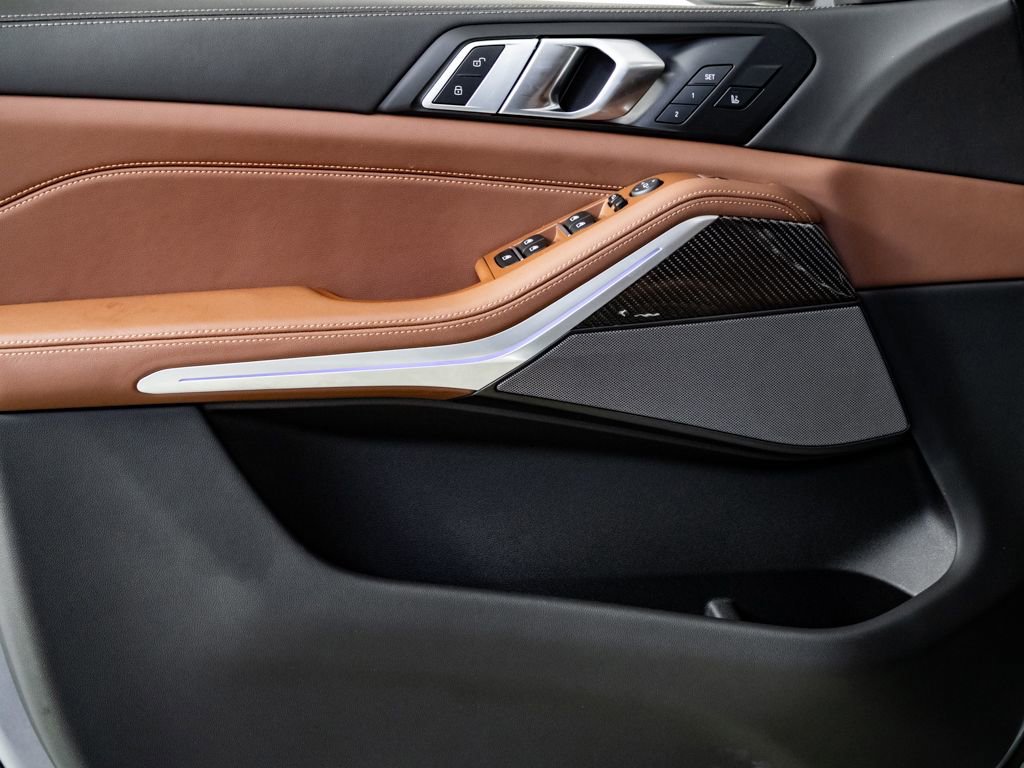 Used 2026 BMW X5 M60i image 6