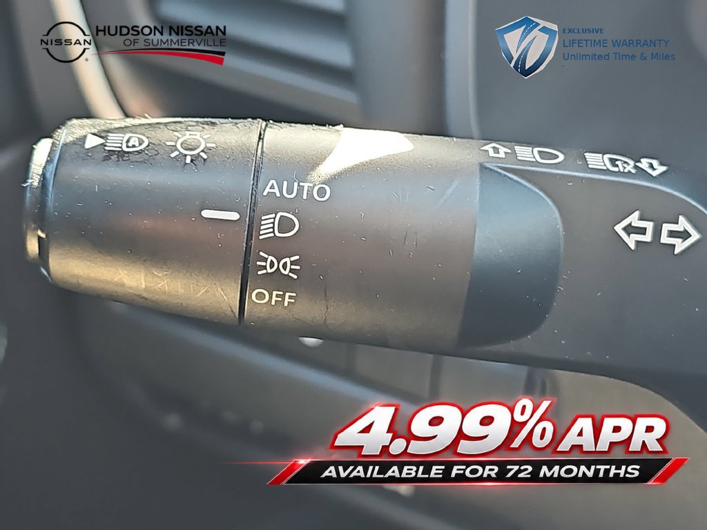 Used 2025 Nissan Rogue SV FWD image 36