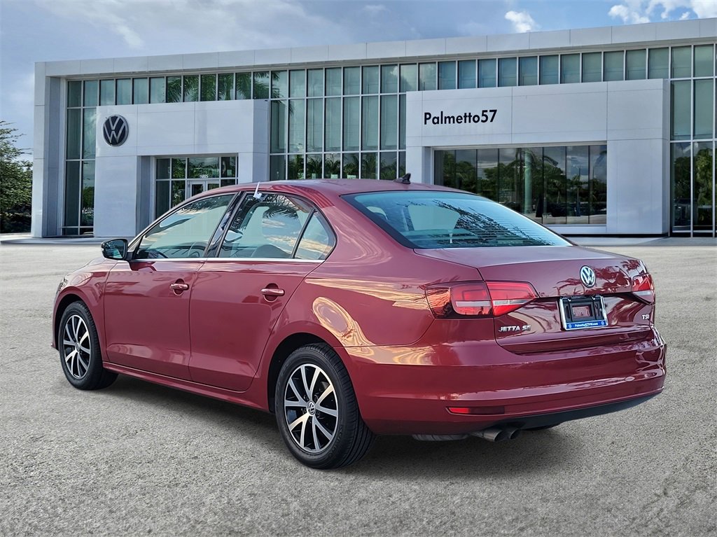 Used 2017 Volkswagen Jetta SE image 6
