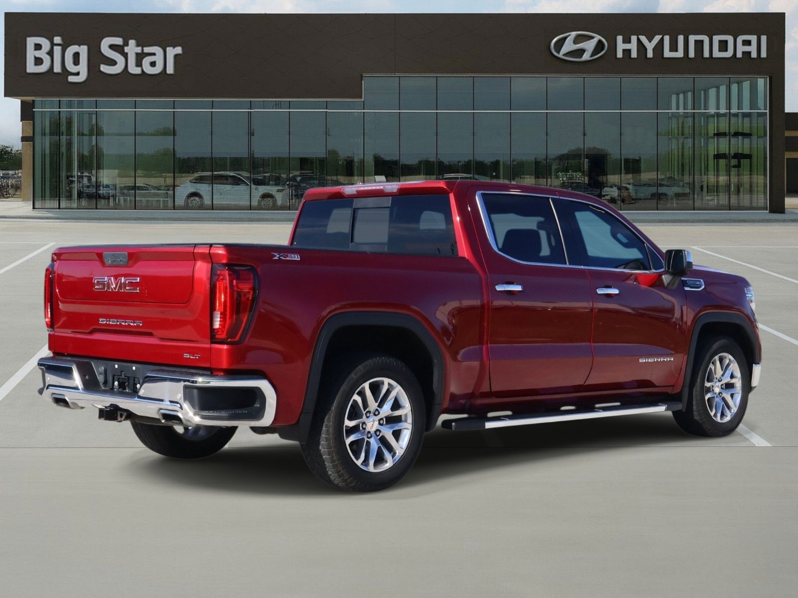 Used 2019 GMC Sierra 1500 SLT w/ SLT Premium Plus Package image 4