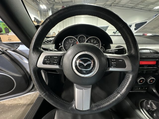 Used 2012 MAZDA MX-5 Miata Grand Touring w/ Premium Pkg RWD image 15