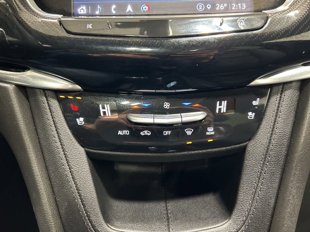 Used 2024 Cadillac XT6 Sport image 21