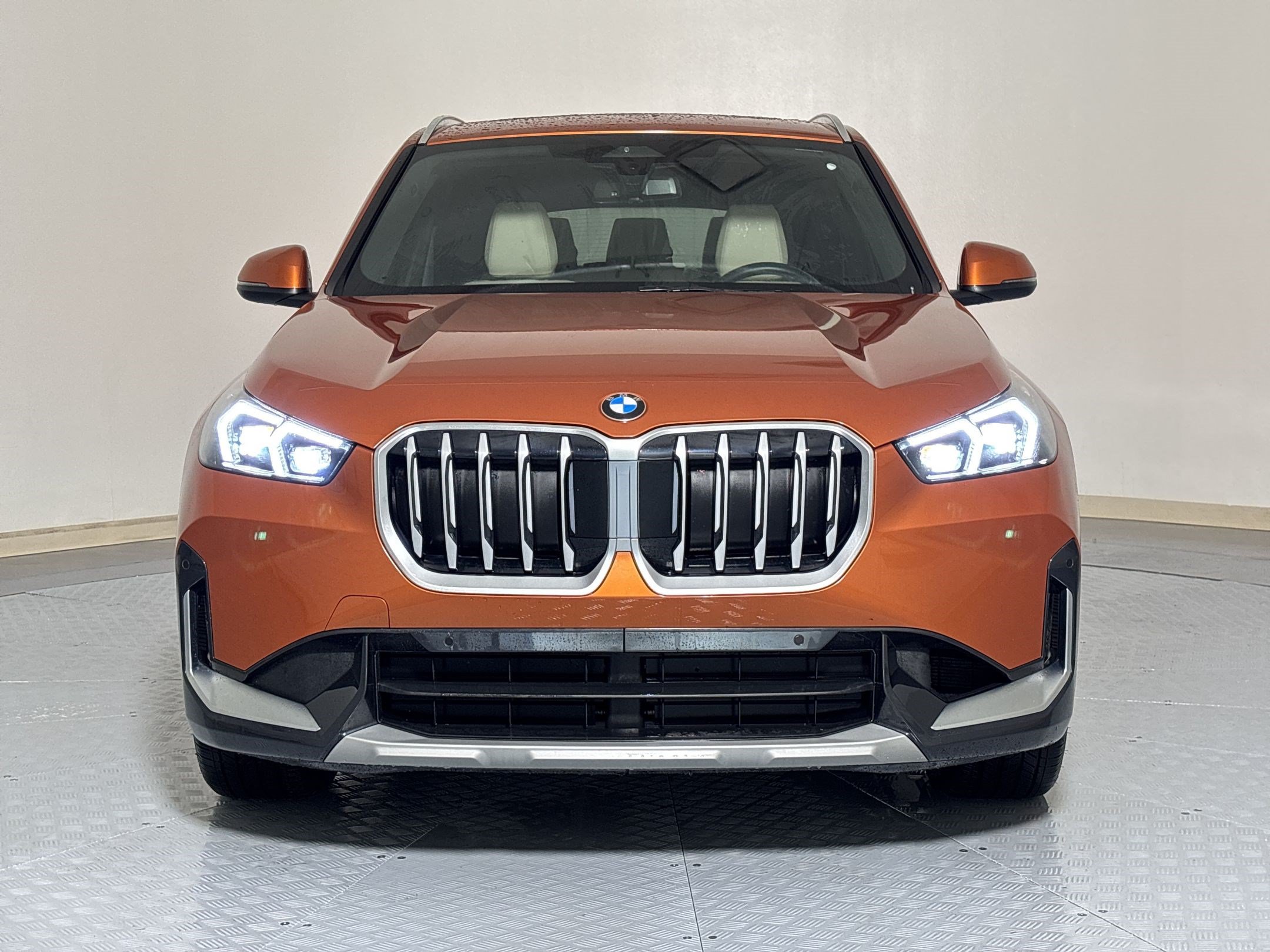 Used 2025 BMW X1 xDrive28i w/ Convenience Package AWD/4WD image 6