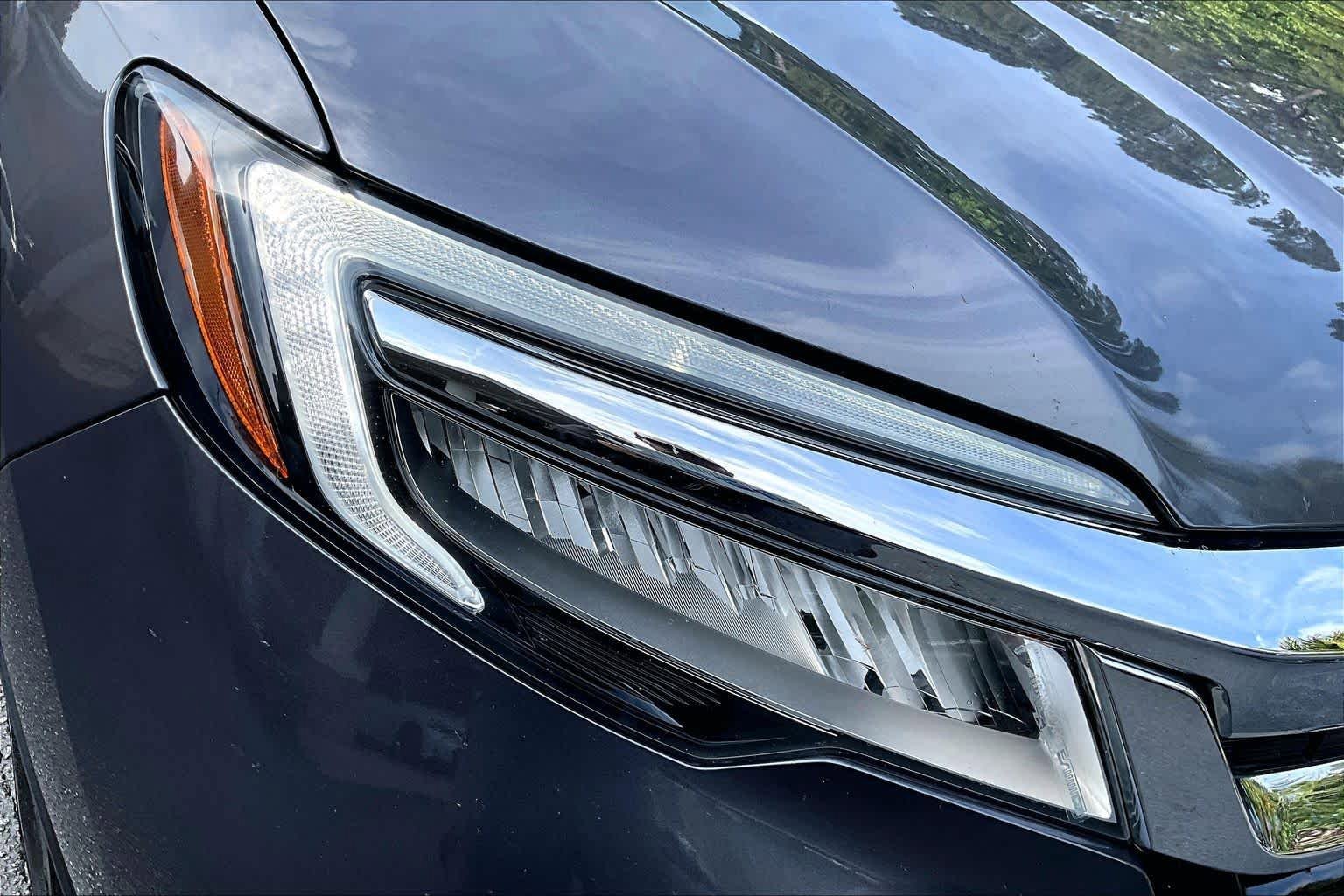 Used 2020 Honda Pilot Touring image 28