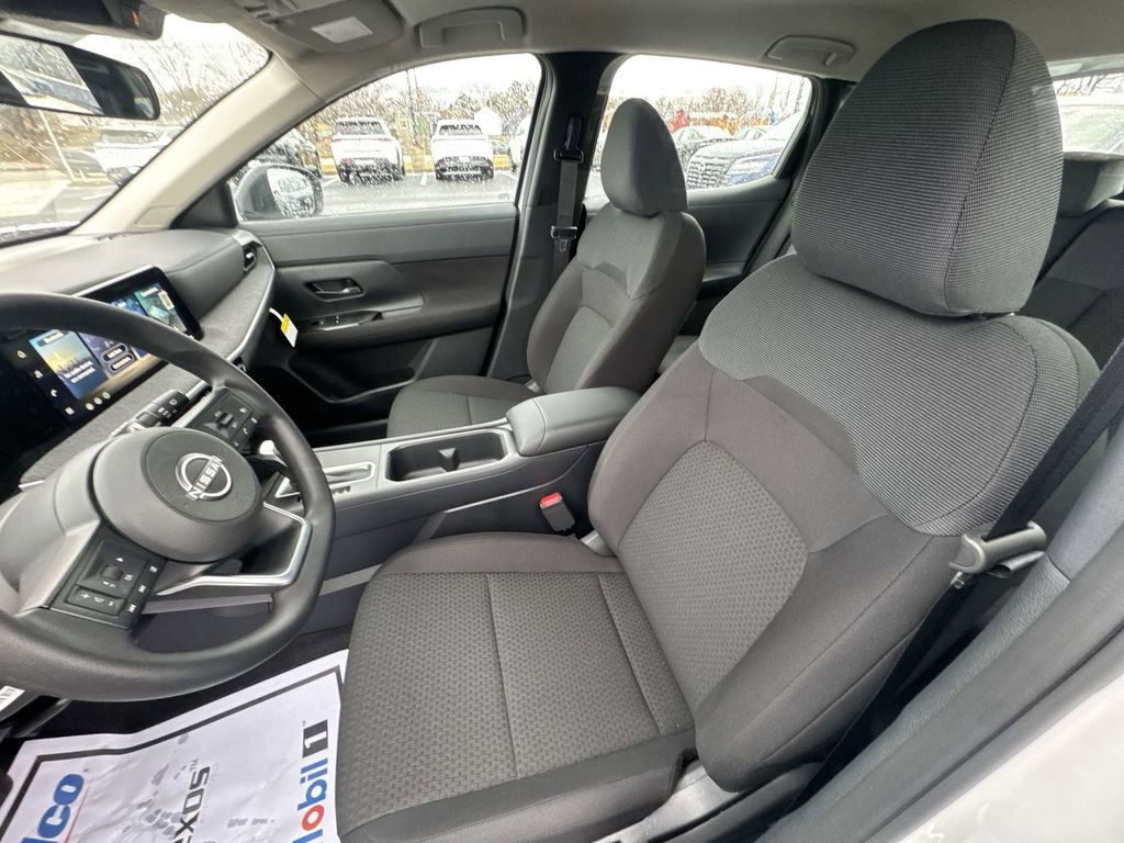 New 2026 Nissan Kicks S image 11