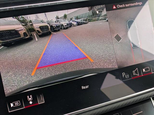 New 2026 Audi SQ7 Prestige image 11