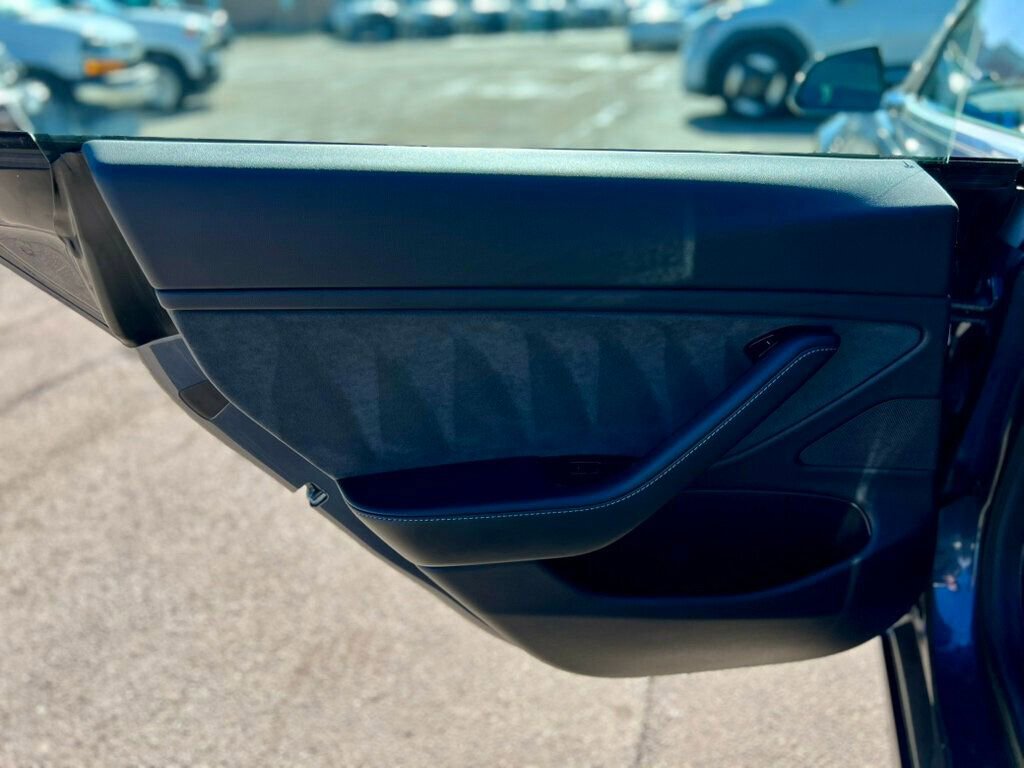 Used 2019 Tesla Model 3 Performance AWD/4WD image 15