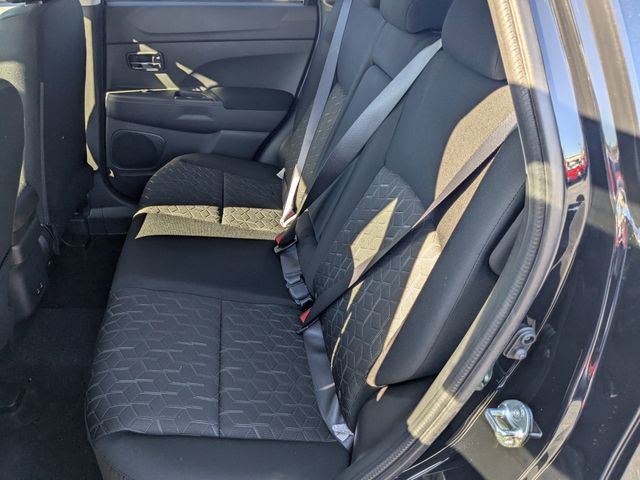 Used 2026 Mitsubishi Outlander Sport LE image 19