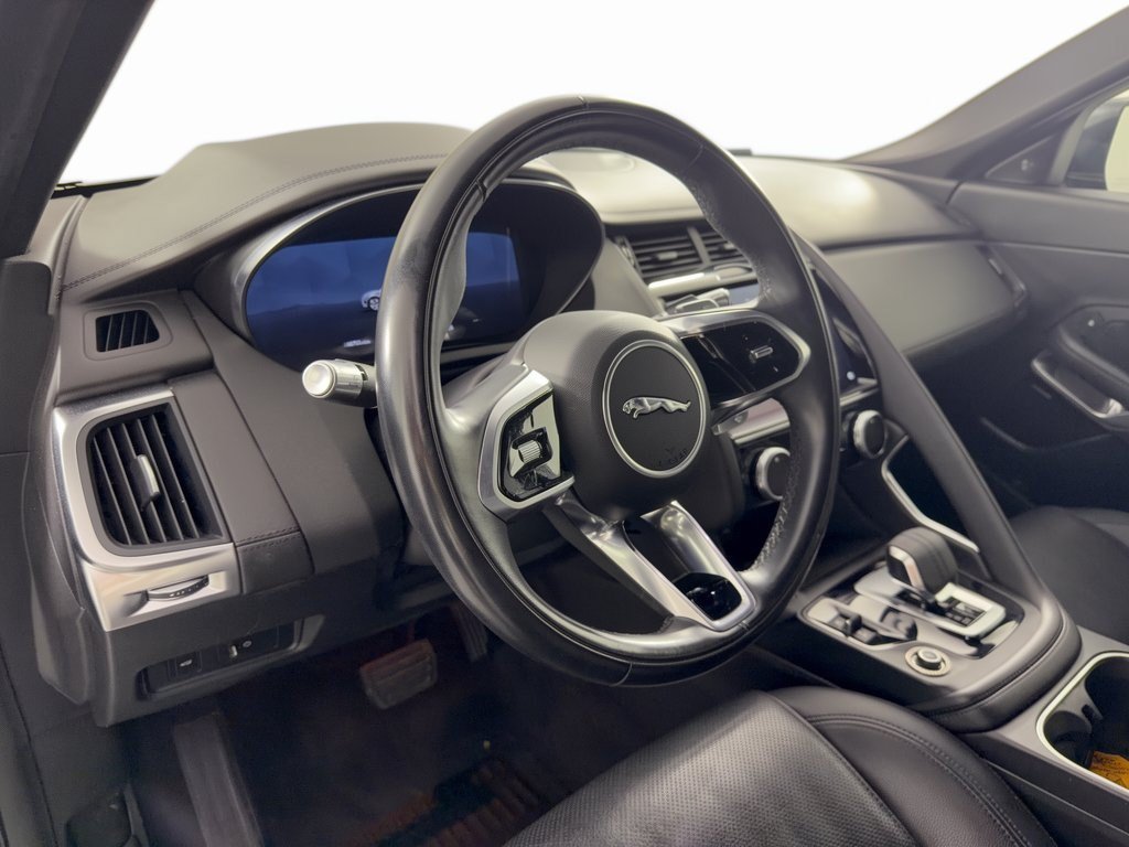 Used 2021 Jaguar E-PACE SE AWD/4WD image 3