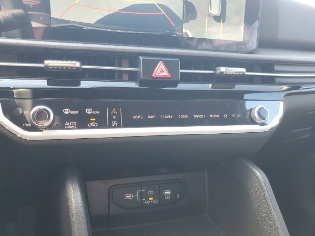 New 2026 Kia Sportage X-Line w/ X-Line Technology Package AWD/4WD image 25