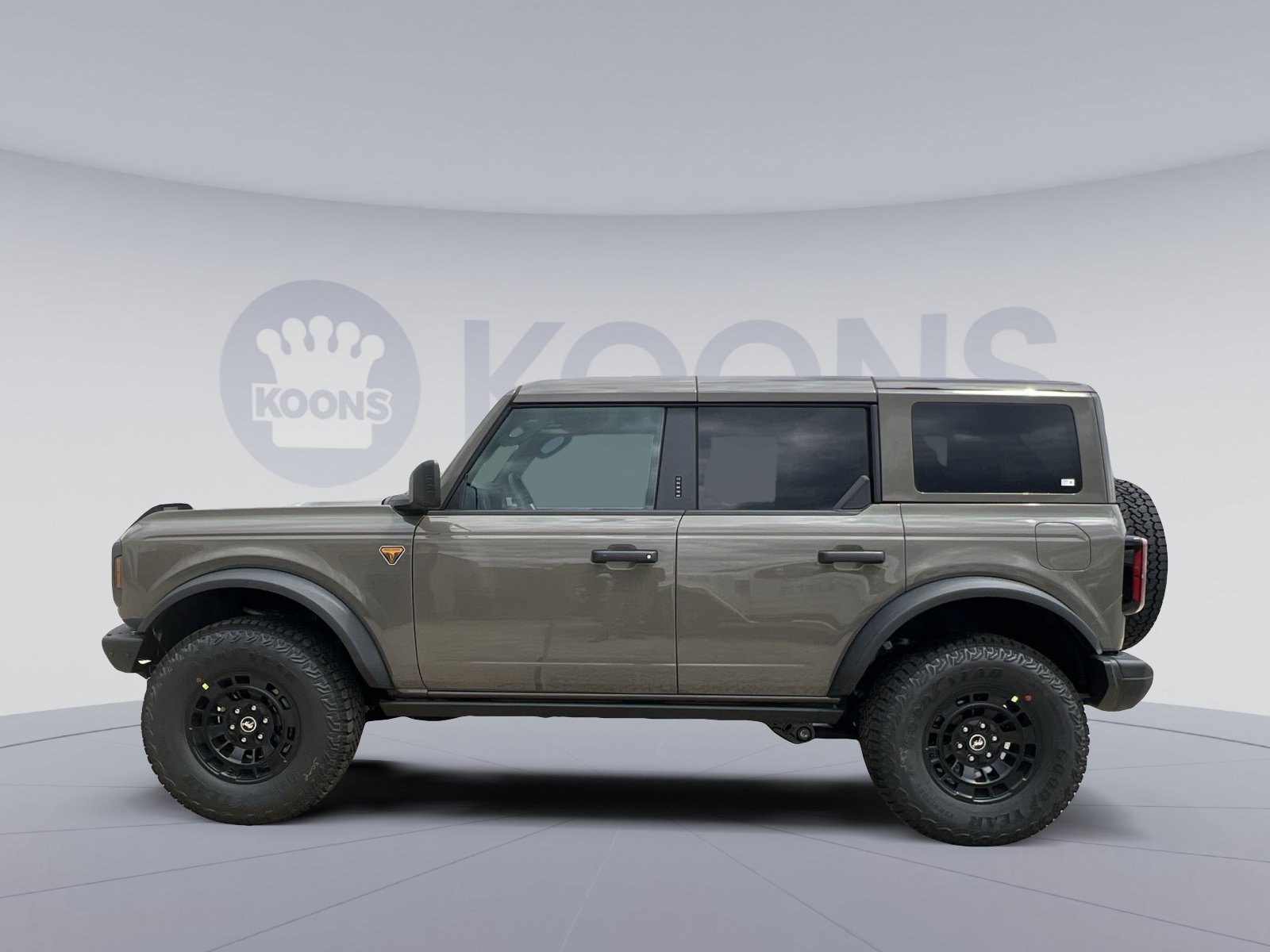 New 2026 Ford Bronco Badlands AWD/4WD image 13