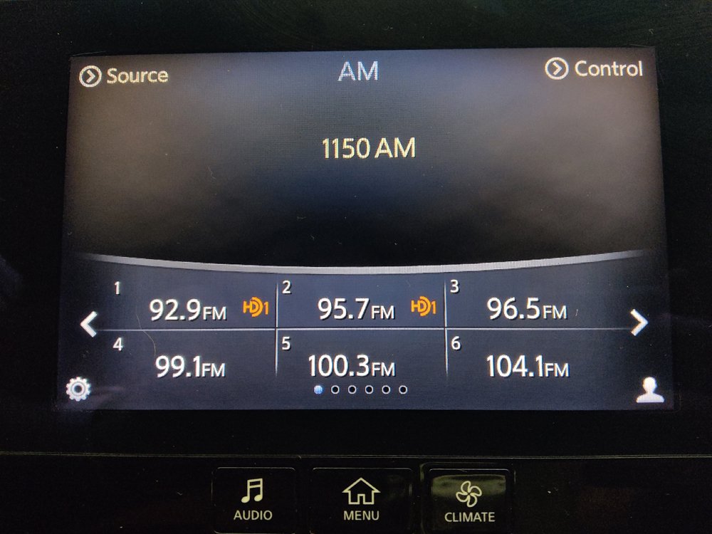 Used 2015 INFINITI Q50 Premium w/ Navigation Package RWD image 25