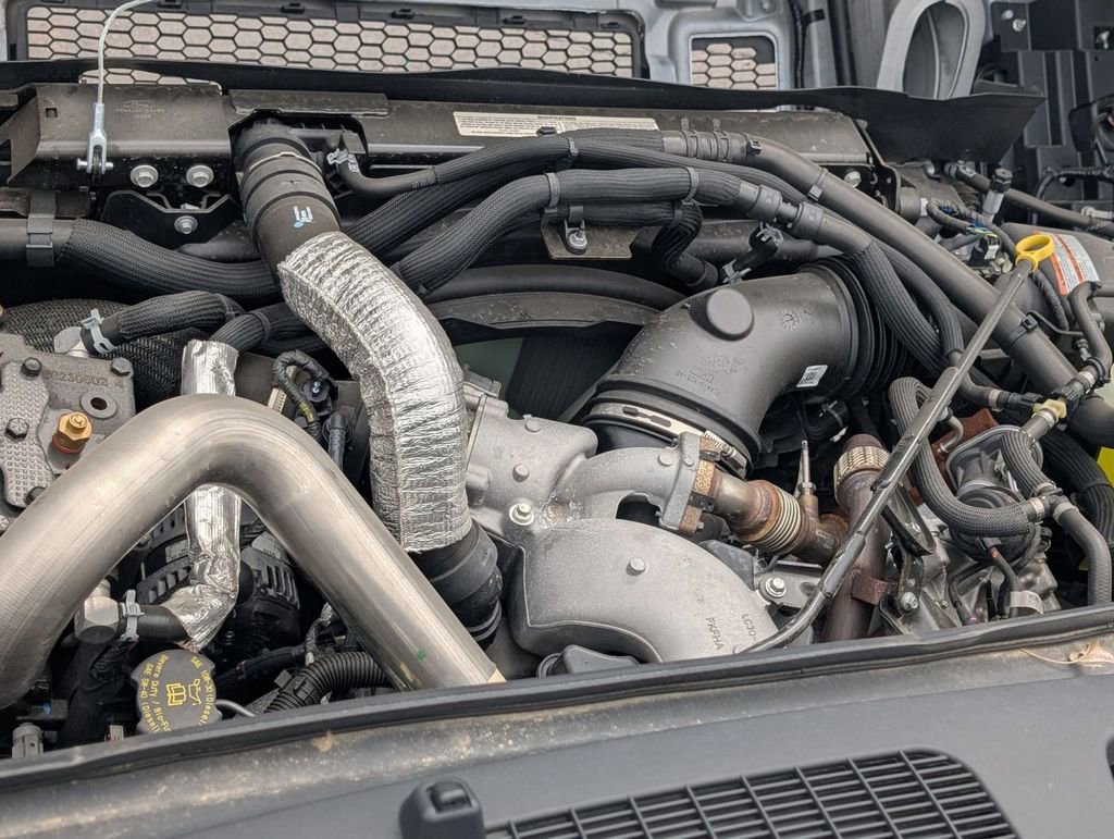 New 2025 Ford F750 2WD Regular Cab Super Duty image 31