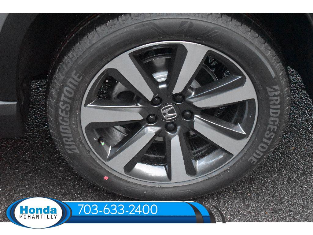 New 2025 Honda Pilot Touring image 36