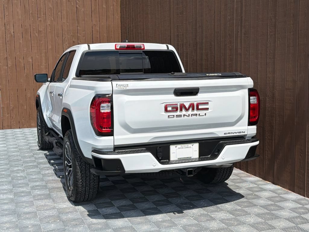 Used 2023 GMC Canyon Denali AWD/4WD image 17