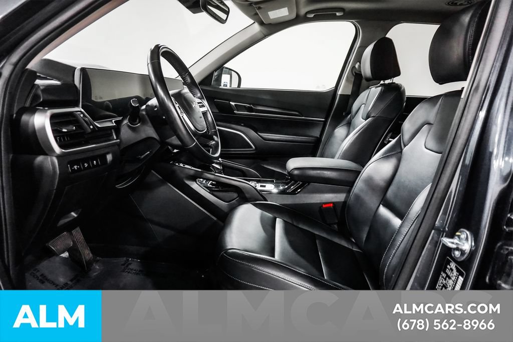 Used 2023 Kia Telluride S w/ S Sunroof Package FWD image 16