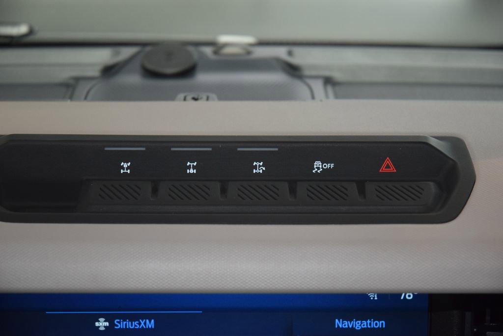 Used 2023 Ford Bronco Wildtrak AWD/4WD image 30