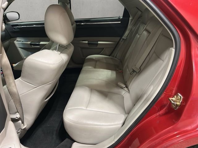 Used 2006 Chrysler 300 C image 22