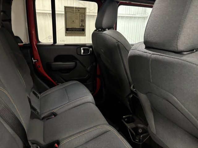 Used 2024 Jeep Gladiator Sport image 19
