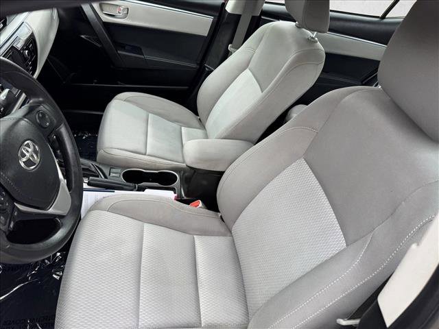 Used 2016 Toyota Corolla LE FWD image 10