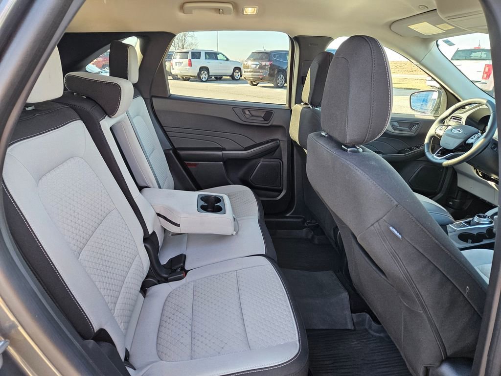 Used 2023 Ford Escape Active image 32